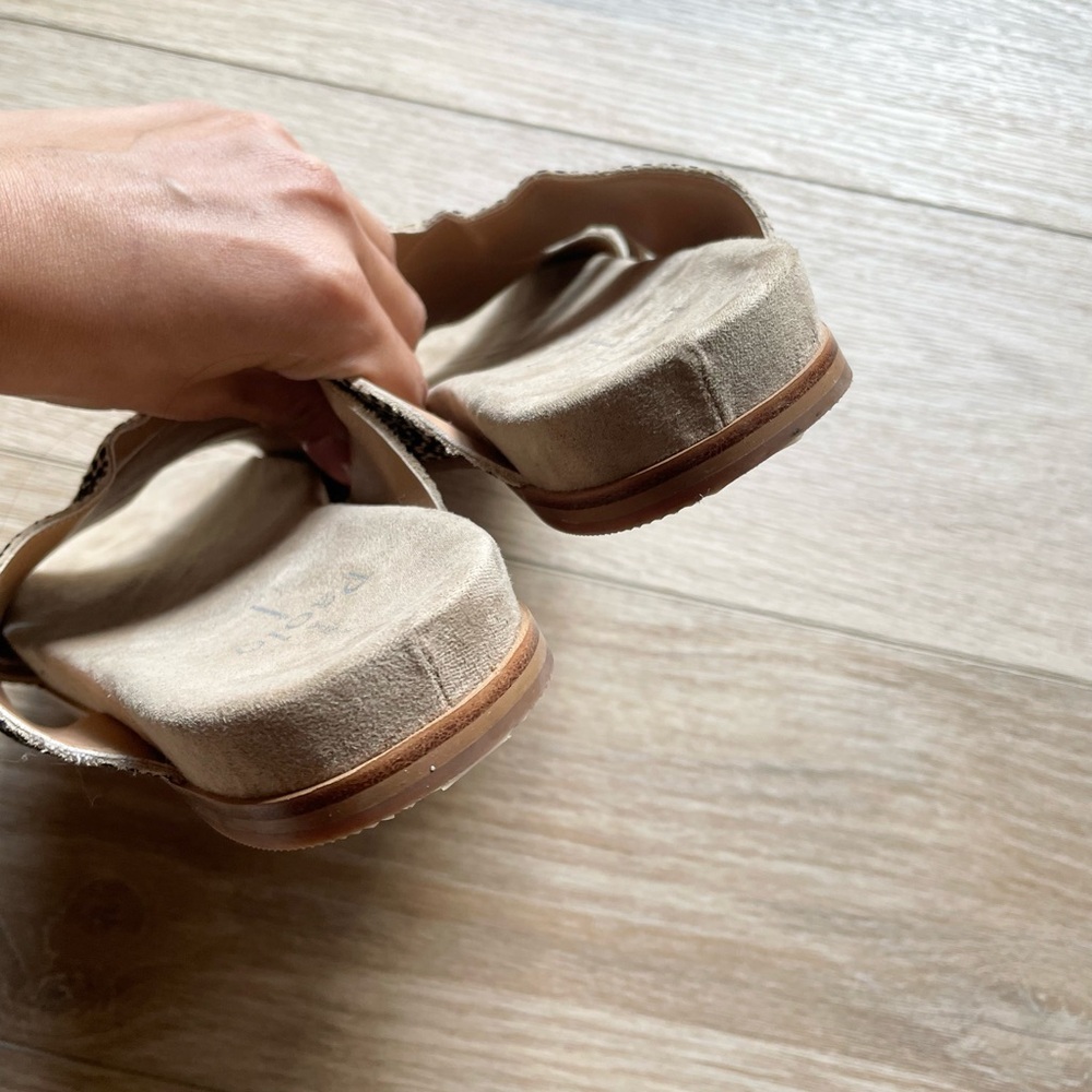 LINEA Paola Cheetah Print Calf Hair Sandals - Picture 3 of 5